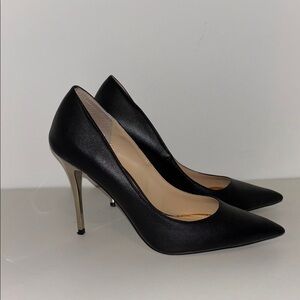 Classic Black Pointed Toe Stiletto Pumps